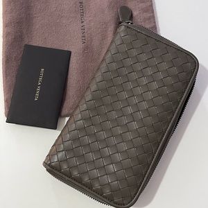 Bottega Veneta Intrecciato Leather Wallet